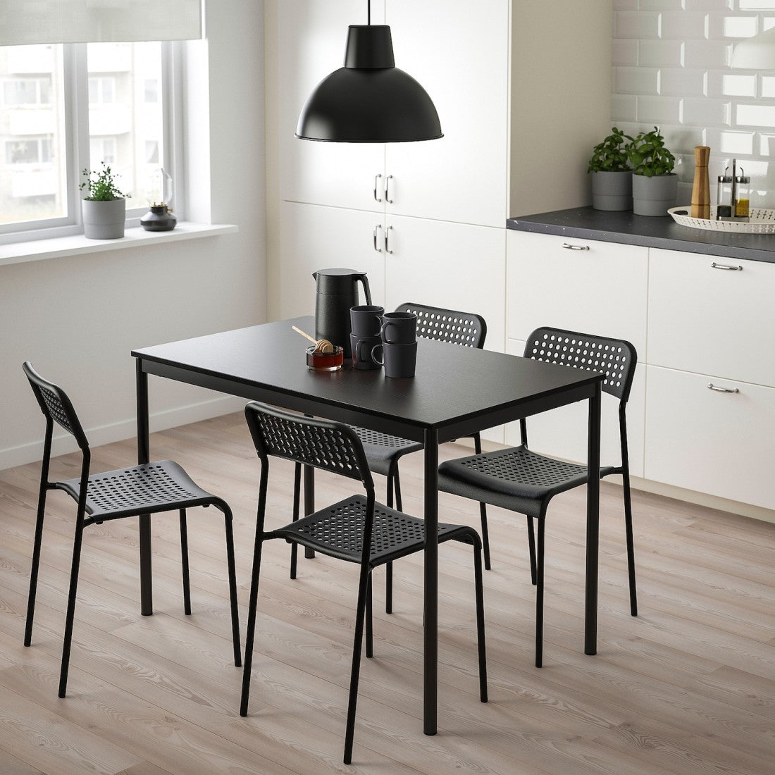 Anishwar Enrico 4 Seater Dining Set Black Finish